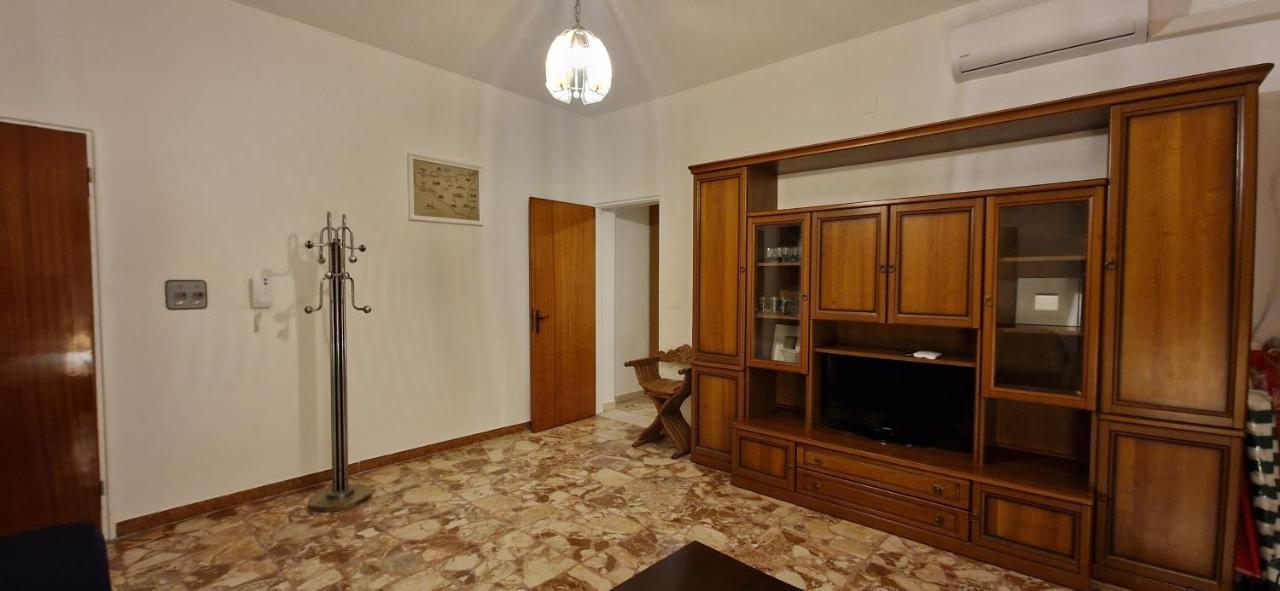 Ntonia Holiday Santa Teresa Di Riva Exterior photo